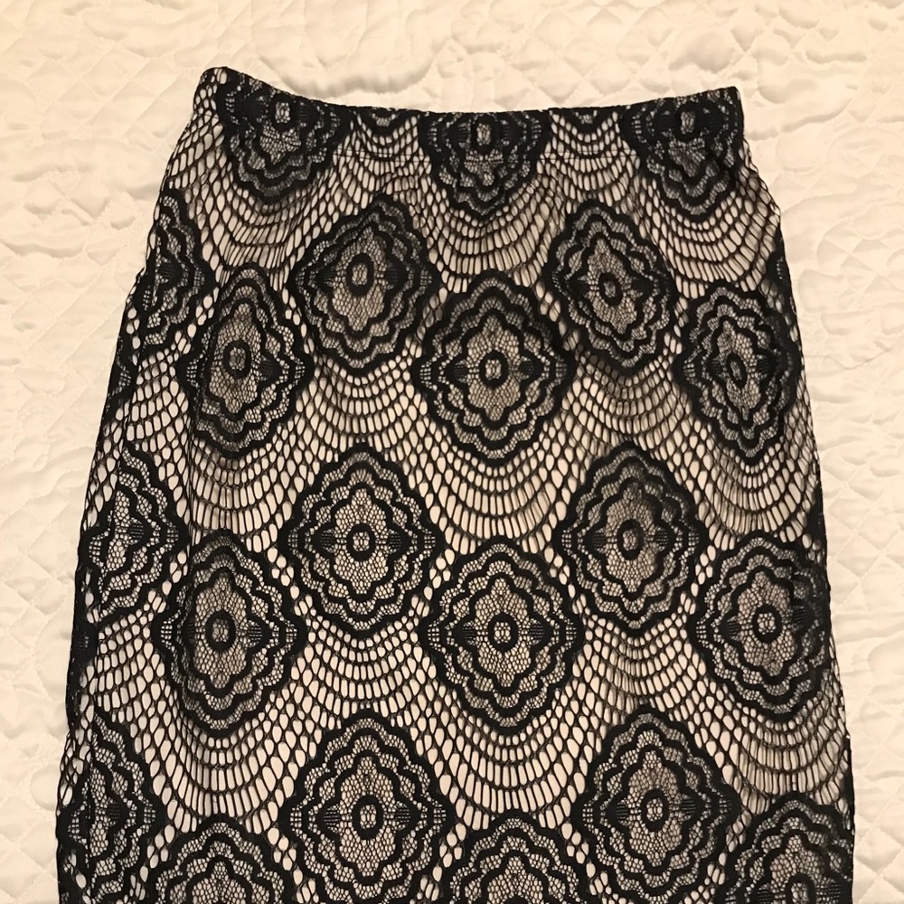 Midi skirt